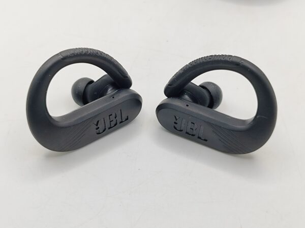 IMG 20240715 104907 PtGmBL scaled AURICULARES JBL POWER HOOK NEGRO