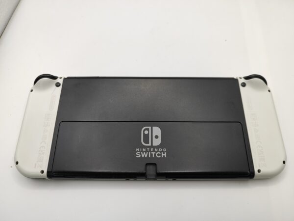 IMG 20240730 103735 AVDBIV scaled CONSOLA NINTENDO SWITCH OLED *DETALLE JOYCON IZQ* + CAJA+ ACC