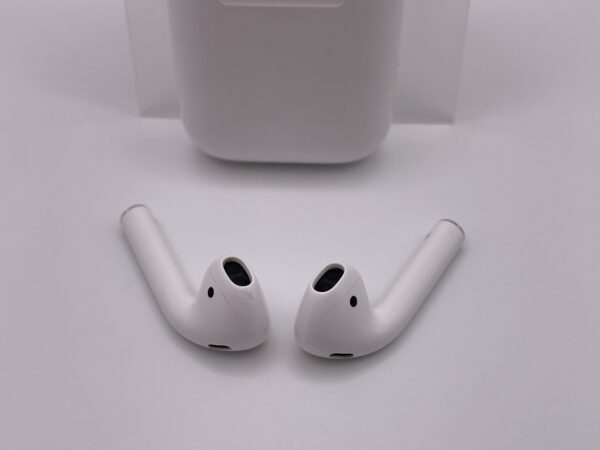 IMG 3320SAMU150724 81 scaled AURICULARES AIRPODS 2º GEN A1602 BLANCO