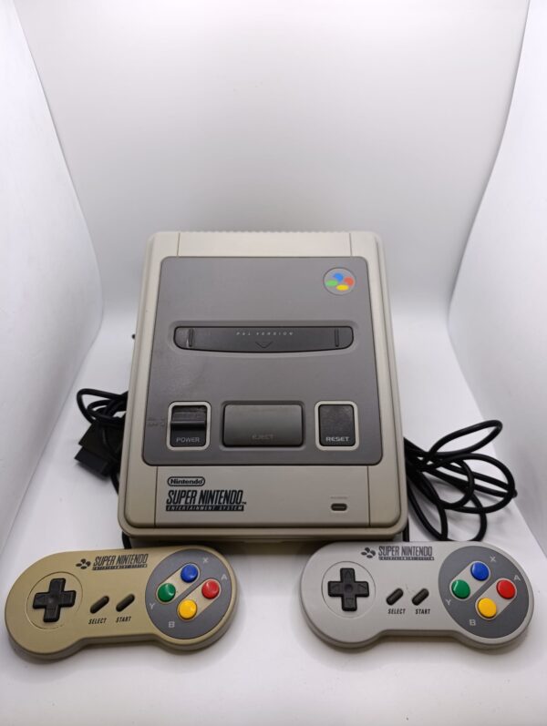 Imagen de WhatsApp 2024 07 30 a las 12.11.54 93b40cf4 CONSOLA NINTENDO SUPER NES + 2 MANDOS (NO INCLUYE CABLES)