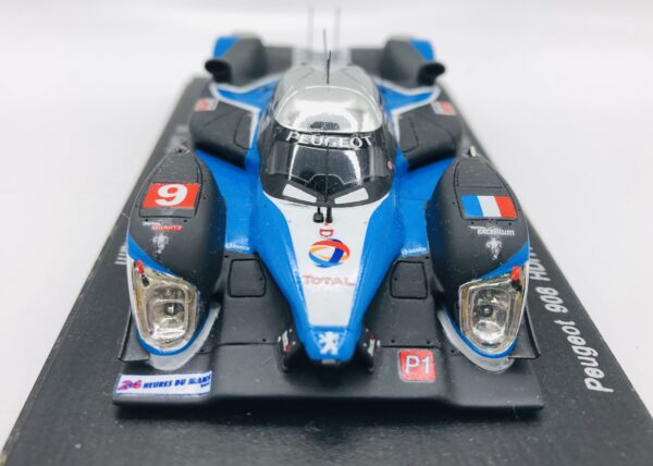 454693 4 scaled COCHE MINIATURA PEUGEOT 908 HDI FAP MARC GENÉ 2009