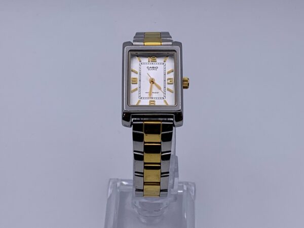 467569 1 RELOJ PULSERA CASIO 1330 LTP1234P DORADO Y PLATEADO