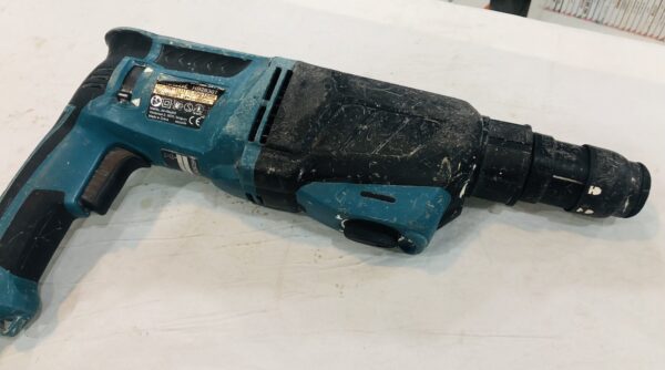 469689 3 scaled TALADRO PERCUTOR MAKITA HR2630T 800W