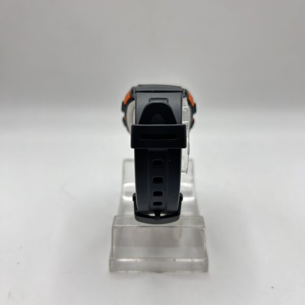 478208 2 scaled RELOJ DE PULSERA CASIO W-96M NEGRO Y NARANJA