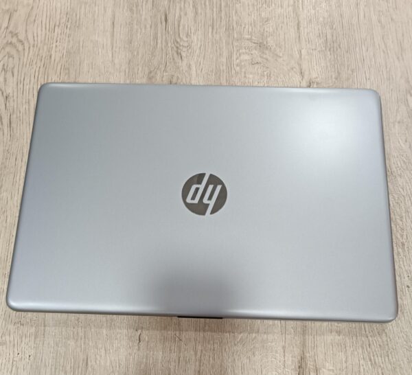 482700 3 PORTATIL HP 250 G9 INTEL CELERON N4500 8RAM 256GB + CARGADOR