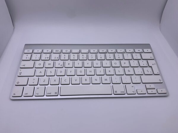 483035 2 TECLADO APPLE MAGIC A1314