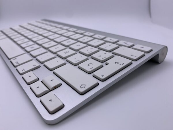 483035 3 TECLADO APPLE MAGIC A1314