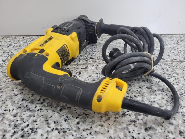 483217 6 TALADRO DEWALT D25133 800W + MALETIN