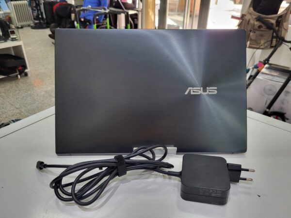 487769 2 PORTATIL ASUS ZENBOOK 14 AMD RYZEN 7 5700U / 16GB / 512GB SSD / WINDOWS 11 + CARGADOR