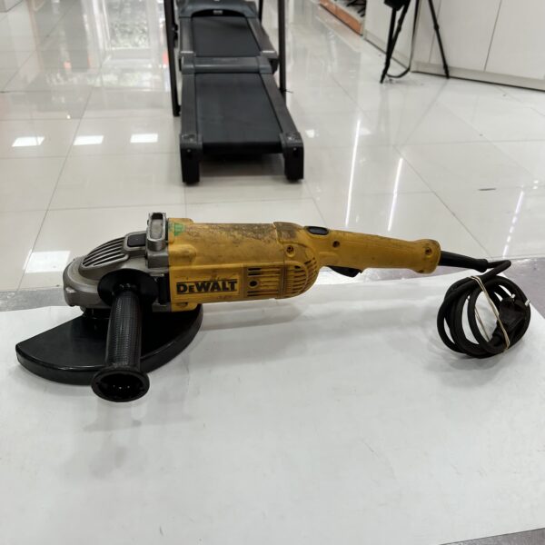 488712 scaled AMOLADORA ANGULAR DEWALT DWE492S