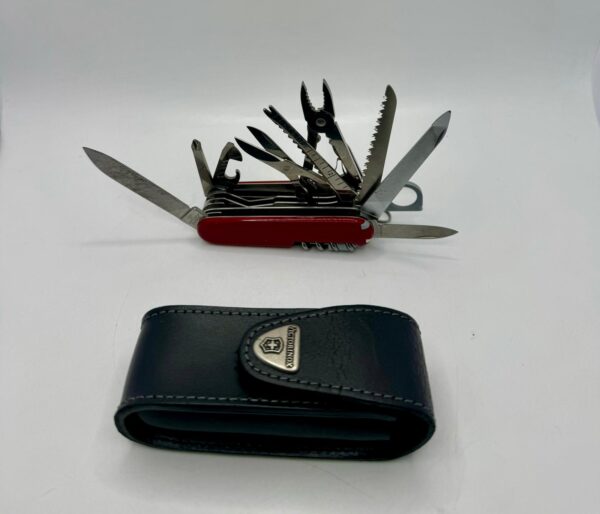 489279 6 MULTIHERRAMIENTA VICTORINOX + FUNDA