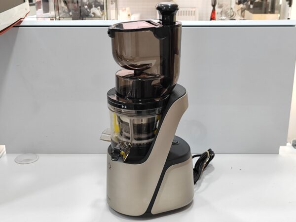 IMG 20240802 173752 bhGkIF scaled EXTRACTOR DE ZUMO ESSENTIAL CHEF PLUS SLOW JUICER + ACC