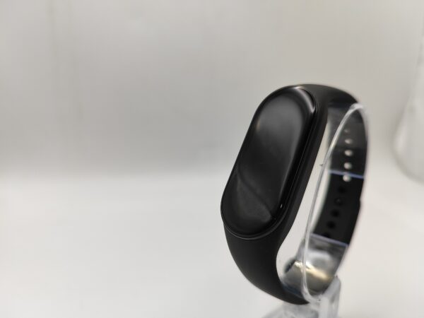 IMG 20240806 123549 zPrDtK scaled PULSERA ACTIVIDAD XIAOMI SMART BAND 7 NEGRO + CAJA + CARGADOR