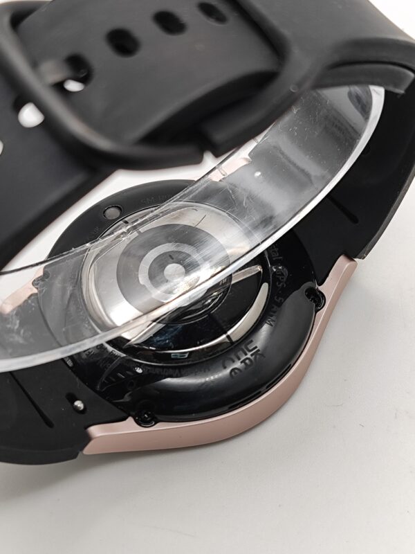 IMG 20240807 123240 FqTNPm scaled SMART WATCH SAMSUNG GALAXY WATCH5 40MM SM-R900 + CARGADOR