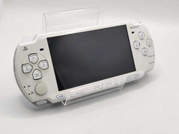 IMG 20240810 103947 Lvhzct scaled CONSOLA PSP 2004 BLANCA + CARGADOR