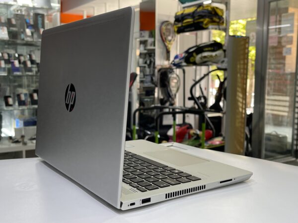 IMG 5472SAMU070824 82 scaled PORTATIL HP PROBOOK 430 G6 I5 8265U 256GB/ 8GB RAM PLATEADO WIN 10 CON CARGADOR