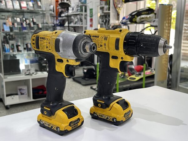 IMG 5593SAMU080824 70 scaled PACK ATORNILLADOR DEWALT DCD710 + LLAVE DE IMPACTO DCF815 + 2 BATERIAS + CARGADOR