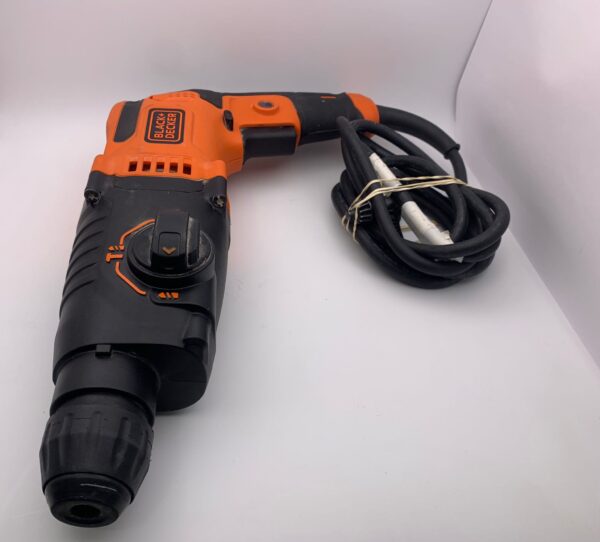 WhatsApp Image 2024 08 01 at 16.47.19 TALADRO PERCUTOR BLACK + DECKER BEHS01 650W