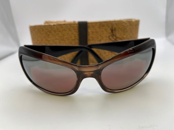 WhatsApp Image 2024 08 05 at 11.42.22 GAFAS DE SOL MAUI JIM MJ 13407 HIBISCUS SPORT