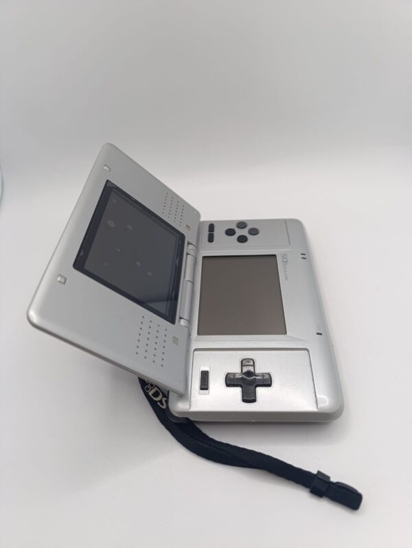 483305 5 CONSOLA NINTENDO DS GRIS + CARGADOR