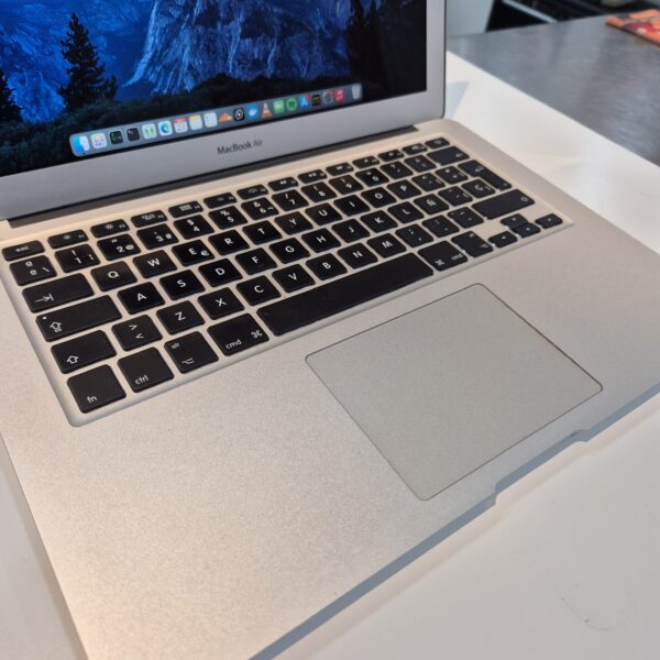 485459 3 scaled MACBOOK AIR 13" 2015 INTEL CORE i5 8/256GB