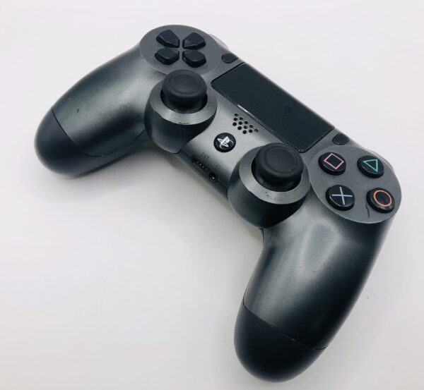 487557 2 scaled MANDO SONY PS4 GRIS