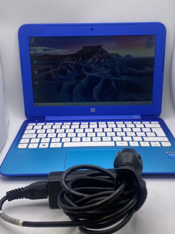 489754 3 PORTATIL HP STREAM CELERON N2840 32GB 2GB AZUL + CARGADOR