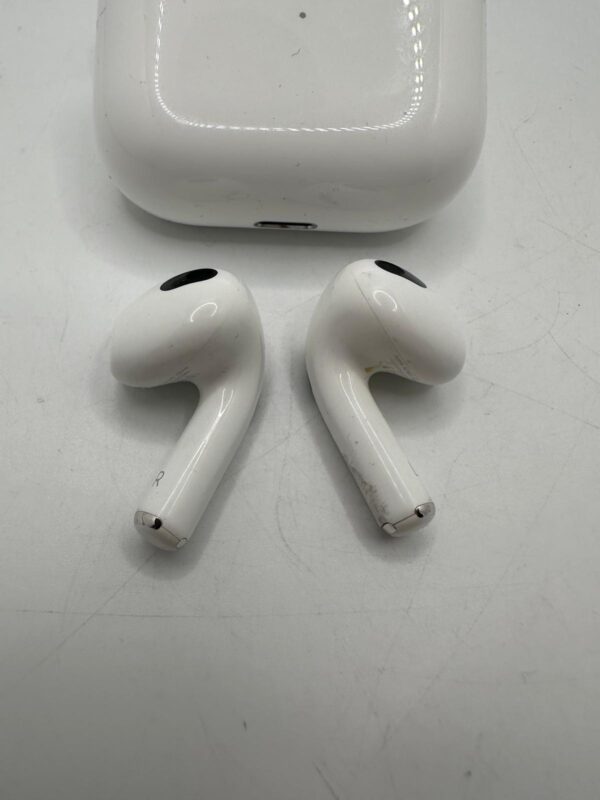 490535 1 AURICULARES AIRPODS 3 A2564