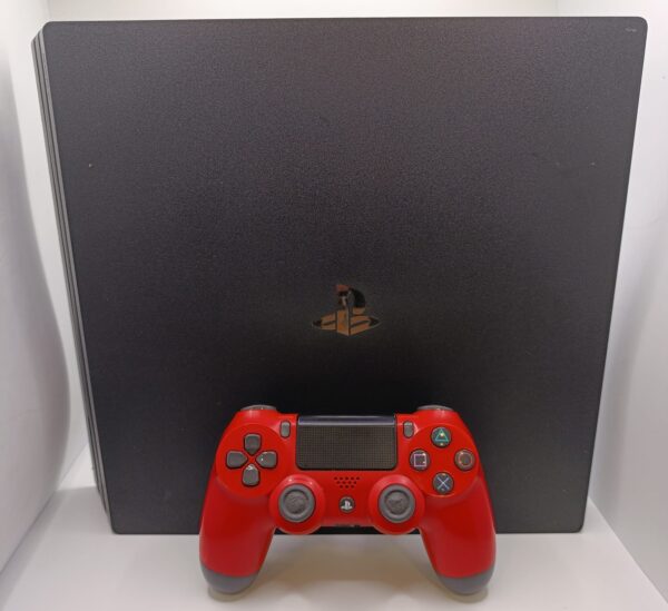 491139 6 CONSOLA PS4 PRO 1TB + MANDO ROJO/NEGRO + CABLE LUZ + HDMI