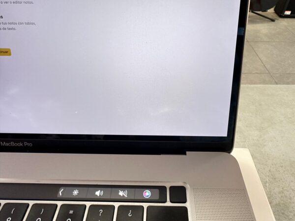 491601 6 MACBOOK PRO 16" 2019, CORE I9 2.3GHZ 1TB / 32GB / RADEON PRO 5500M 4 GB + CAJA + CARGADOR