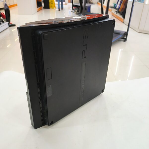 491770 3 scaled CONSOLA SONY PLAYSTATION 3 SLIM 320GB CON CABLES Y MANDO