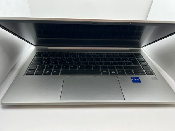 492926 4 PORTATIL HP PROBOOK G10 I5-1335U 1.30GHZ/16GB/512GB SSD/INTEL UHD GRAPHICS + CARGADOR