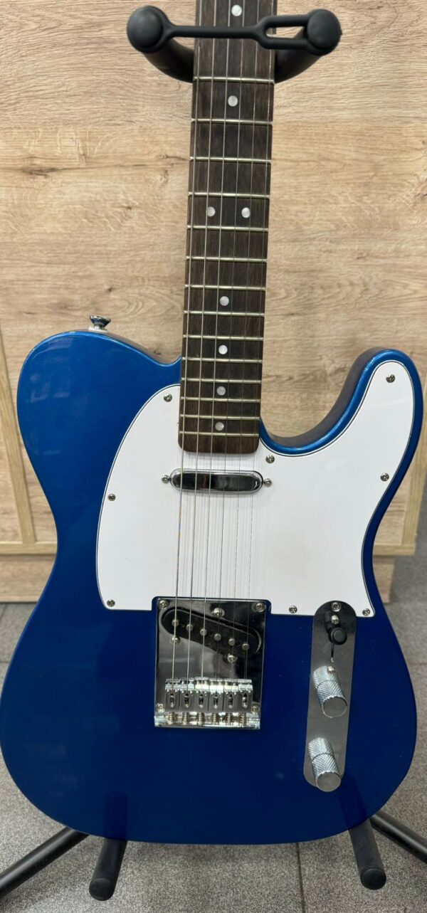 493095 2 GUITARRA ELECTRICA SQUIER TELECASTER AFFINITY AZUL Y BLANCA