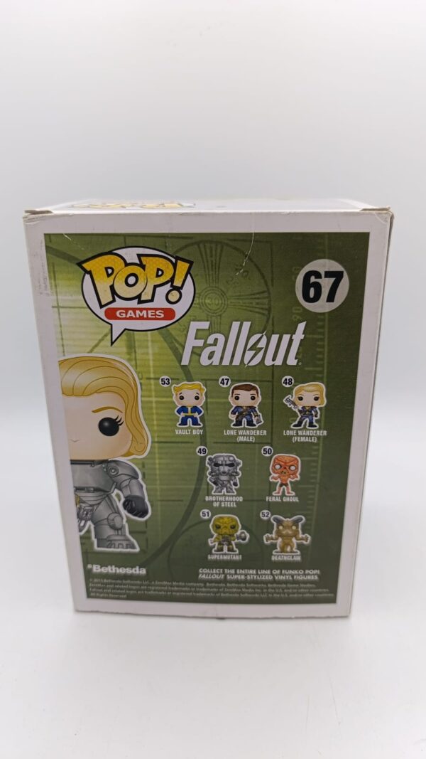 494824 1 FUNKO POP POWER ARMOUR(UNMASKED) *CHICA*