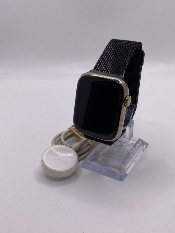 495103 1 APPLE WATCH SERIE 7 45MM A2477 GPS/CELL CORREA MILANESA CON CARGADOR SALUD 86%