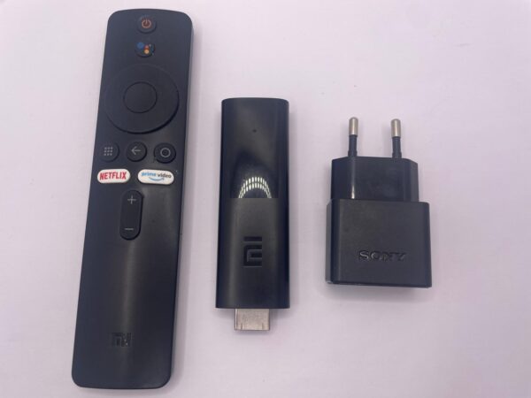 495276 5 rotated REPRODUCTOR XIAOMI MI TV STICK + MANDO + FUENTE