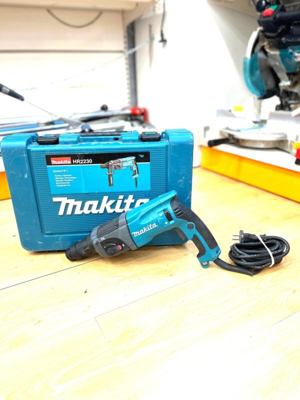 495871 2 MAKITA HR 2230 + ACC + MALETIN