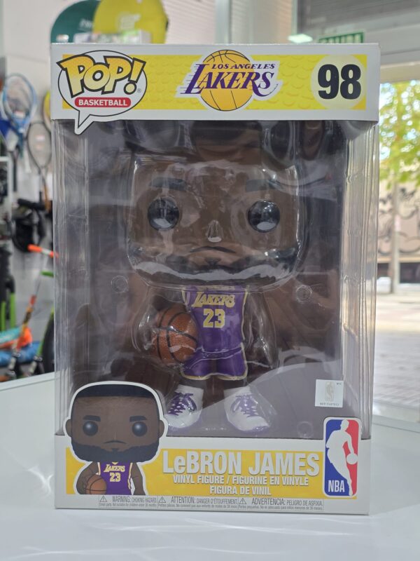 496561 2 FUNKO POP XL LEBRON JAMES