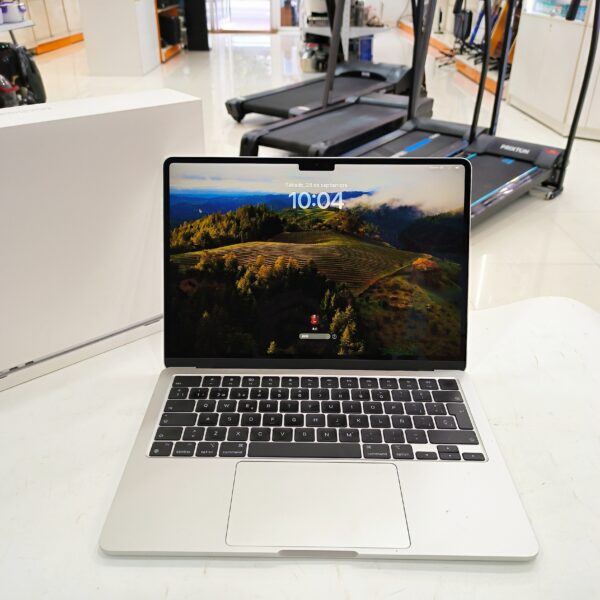 496733 1 scaled PORTATIL APPLE MACBOOK AIR A3113 2024 M3 8GB RAM 256GB SSD + CAJA COMPLETA