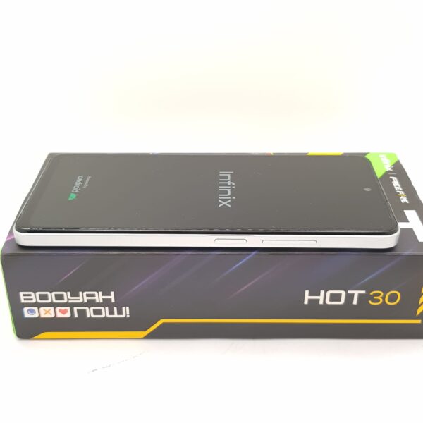 496889 6 MOVIL INFINIX HOT 30 256GB8/GB + CAJA + CARGADOR