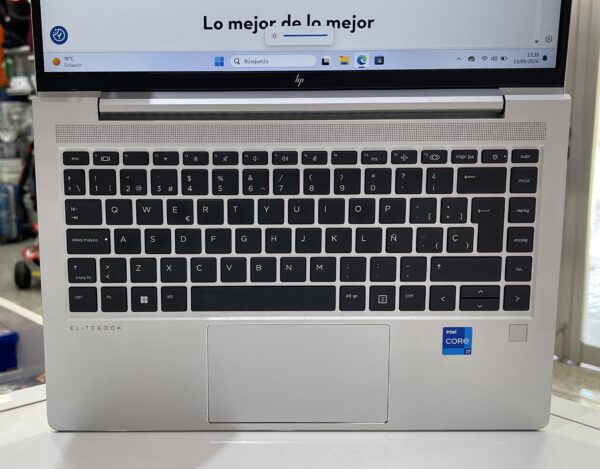 IMG 7726SAMU130924 42 scaled PORTATIL HP ELITE BOOK 640 G10 I7-1355U 1.70 GHZ 16GB RAM 512 SSD WIN 11 CON CARGADOR