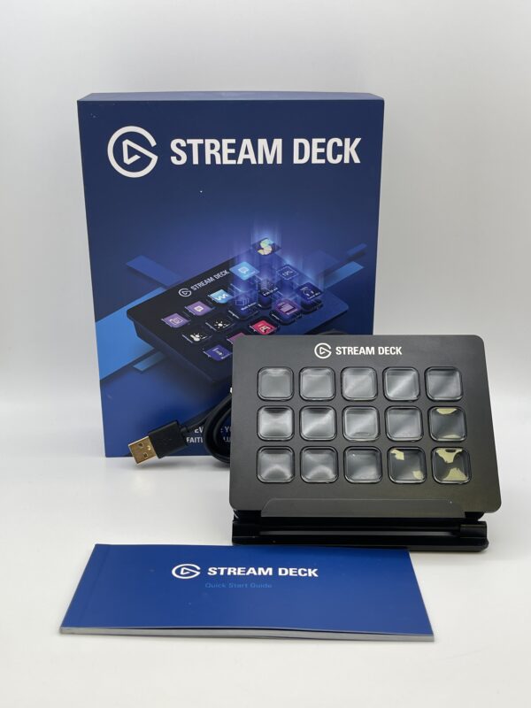 IMG 8812SAMU250924 43 scaled CONTROLADORA DE ESTUDIO STREAM DECK EL GATO