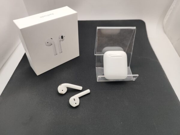 Imagen de WhatsApp 2024 09 10 a las 19.19.46 eb5502b8 APPLE AIRPODS 2GEN A2032 A2031BASE CARGA A1602 + CAJA