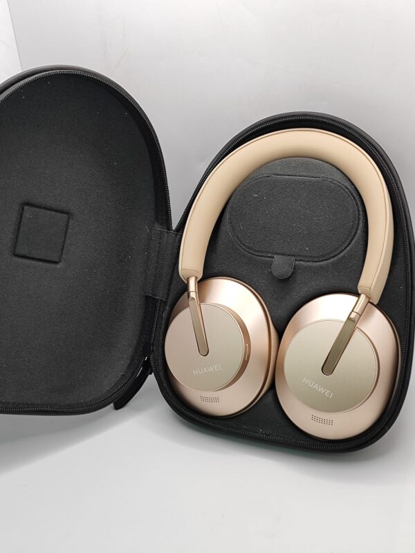 Imagen de WhatsApp 2024 09 23 a las 20.12.38 6a960b92 AURICULARES HUAWEI FREEBUDS STUDIO ORO + CAJA