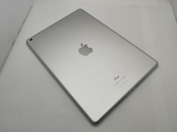 Imagen de WhatsApp 2024 09 26 a las 11.20.57 b96b7c7d APPLE IPAD 8TH GEN 32GB (A2270) 10.2" GRIS + CABLE DE CARGA