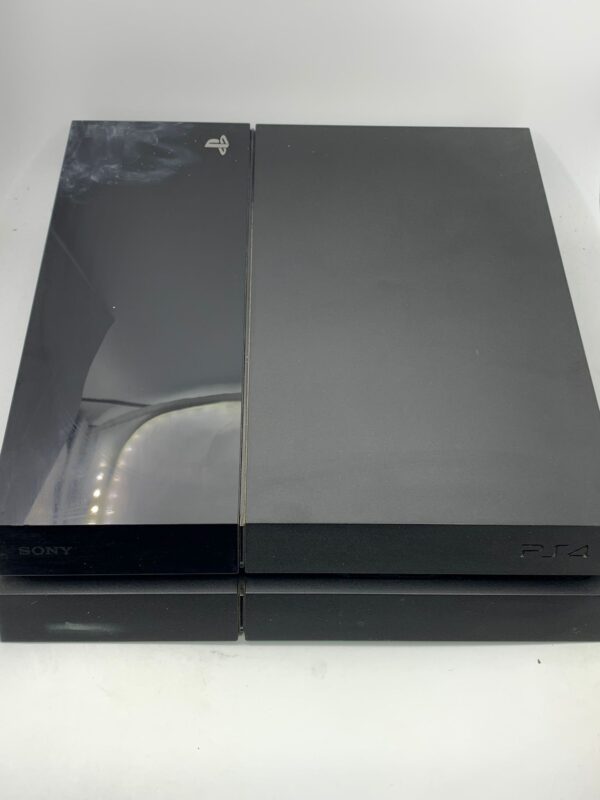 WhatsApp Image 2024 09 26 at 11.40.20 1 CONSOLA PS4 FAT 1TB + MANDO Y CABLE