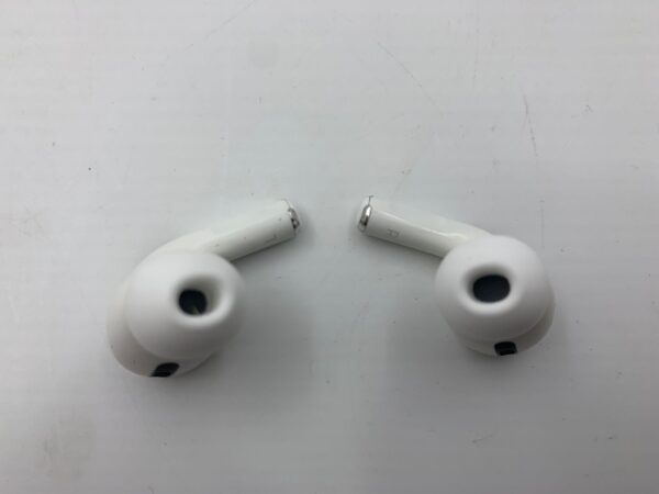 WhatsApp Image 2024 09 30 at 11.13.56 AIRPODS PRO 1ªGEN (AU.DECHO CARRASPEA)