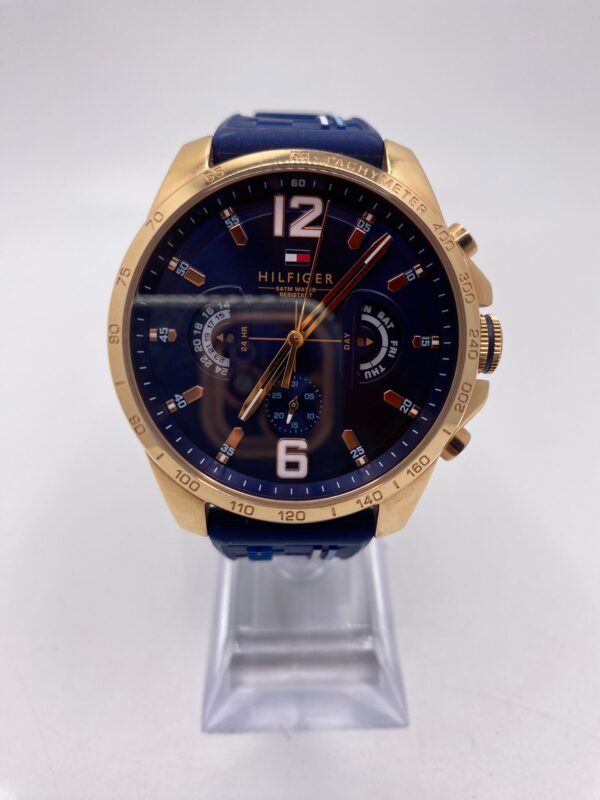 WhatsApp Image 2024 09 30 at 18.37.15 RELOJ TOMMY HILFIGER DECKER 1791474 COLOR AZUL