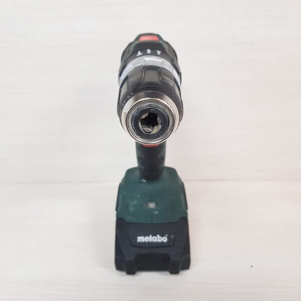 05 U483336 4 TALADRO PERCUTOR A BATERÍA METABO SB 18 L BL + BATERIA 18V 2.0AH