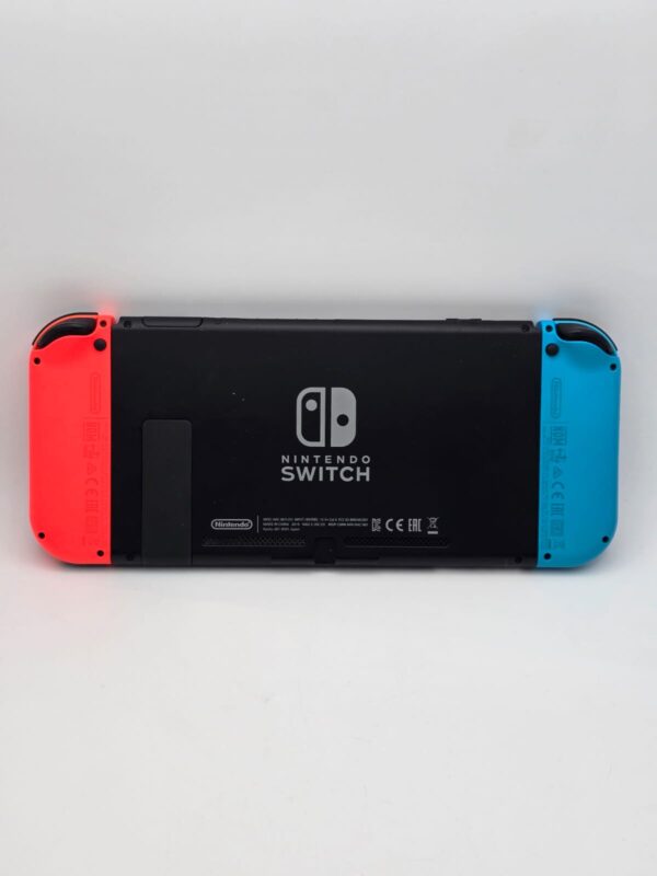 14 U499498 5 CONSOLA NINTENDO SWITCH 32GB AZUL Y ROJA + ACC + CABLES